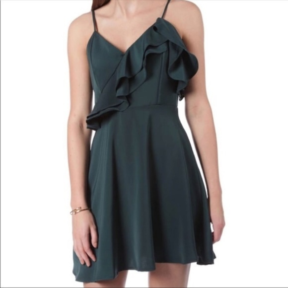 J.O.A. Dresses & Skirts - JOA Los Angeles Emerald Green Dress Size Small